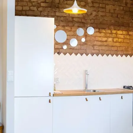 Zoli Apartment Warschau